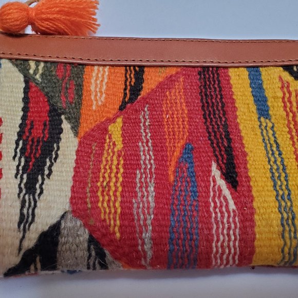Nena & Co. Morocco Clutch / Wristlet - Picture 11 of 16